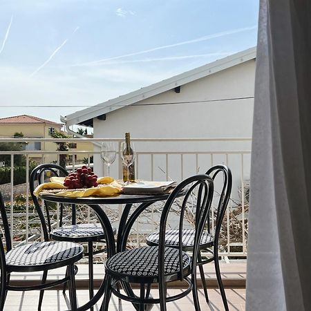 Apartments Teodora Maria Novigrad  Exterior photo