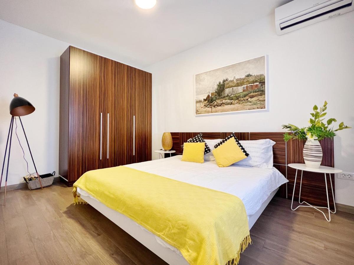 Apartments Teodora Maria Novigrad  Exterior photo