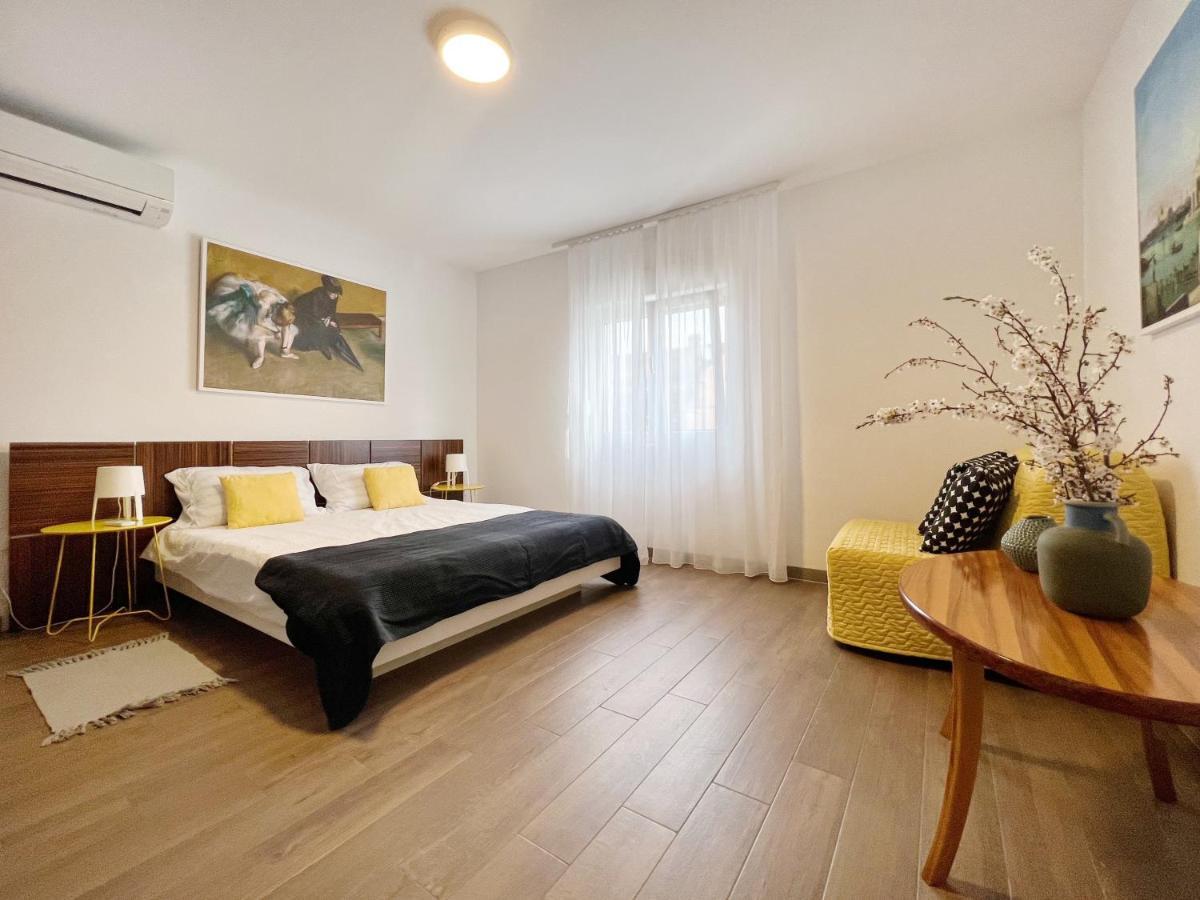 Apartments Teodora Maria Novigrad  Exterior photo
